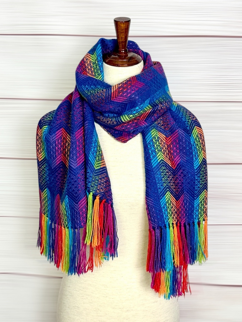 Figueroa Alpaca Large Oblong Scarf Bright Multicolor Chevron Print Fringe Peru